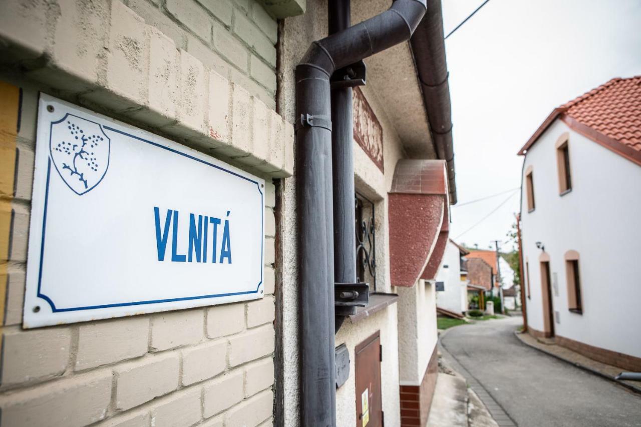 Apartman Marie Mutěnice Exteriör bild